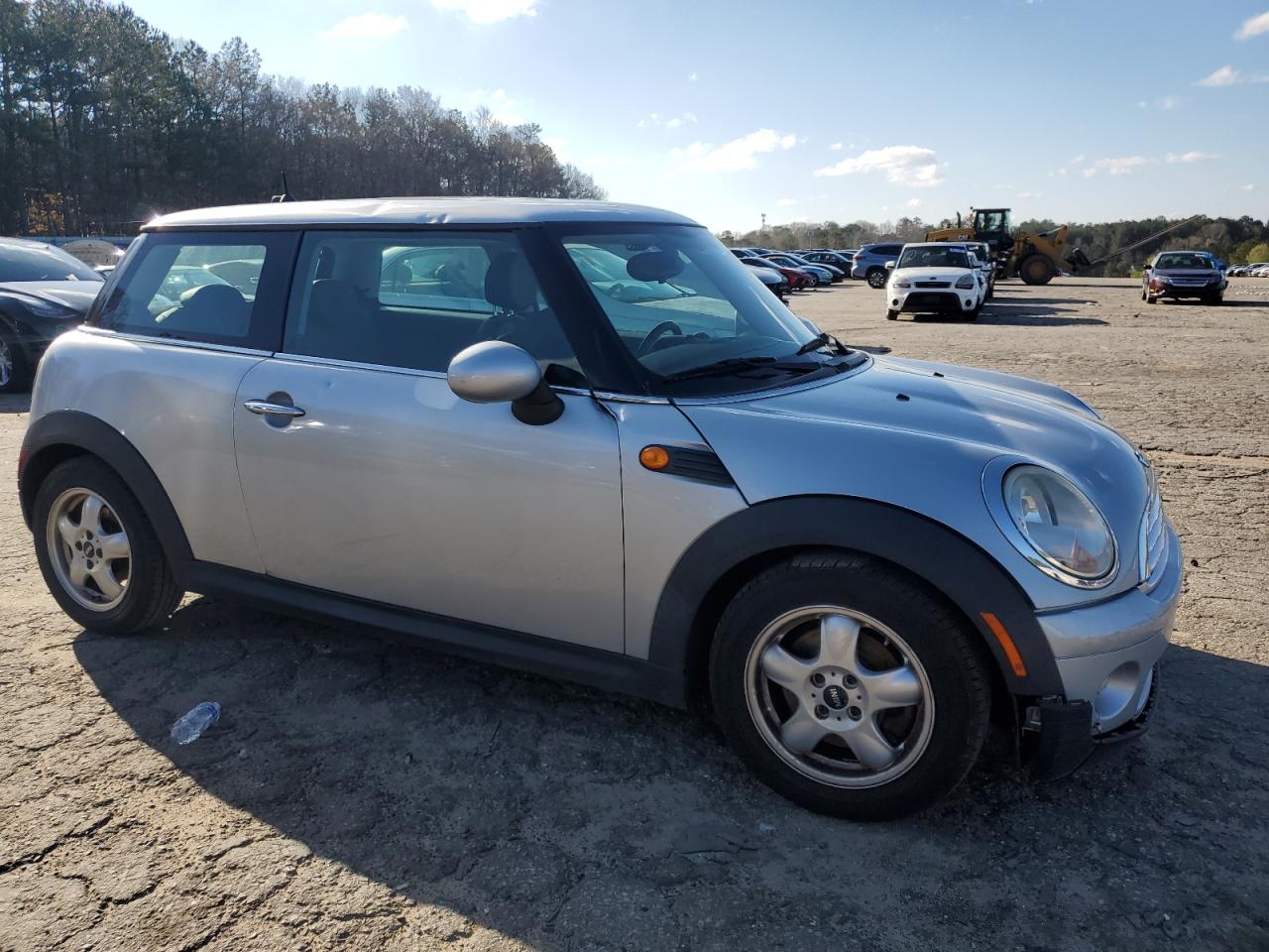 2010 MINI Cooper - Image 4