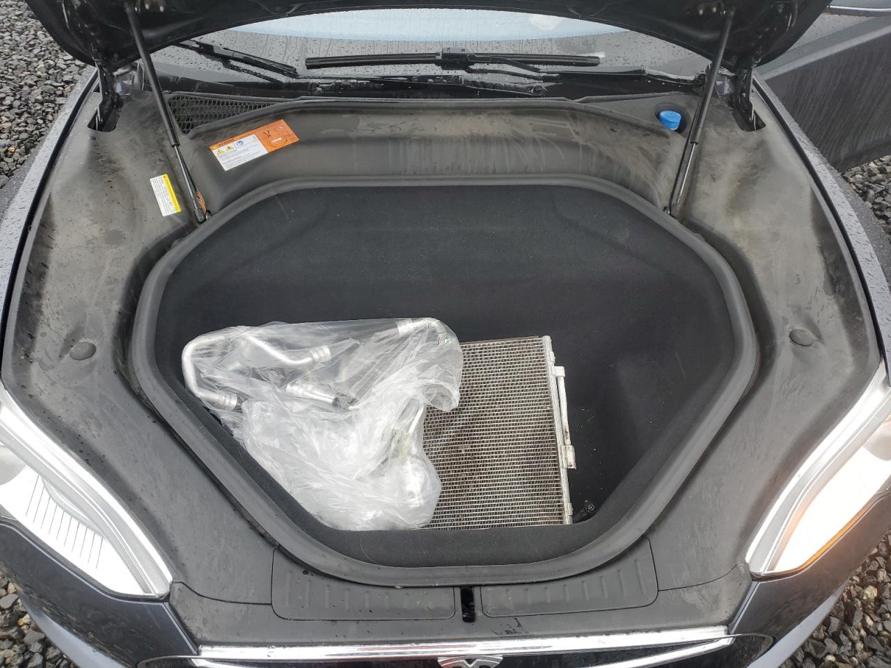 2016 Tesla Model S VIN: 5YJSA1E47GF129744 Lot: 47797395