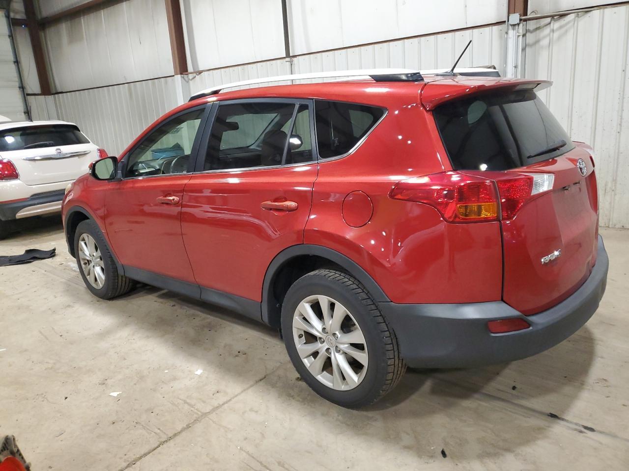 2015 Toyota RAV 4 - Image 2