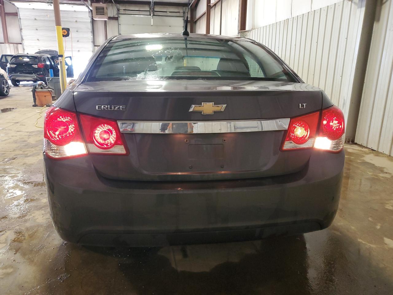 2011 Chevrolet Cruze - Image 6