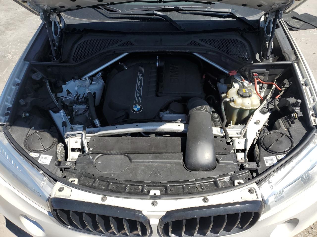 2016 BMW X5 - Image 12