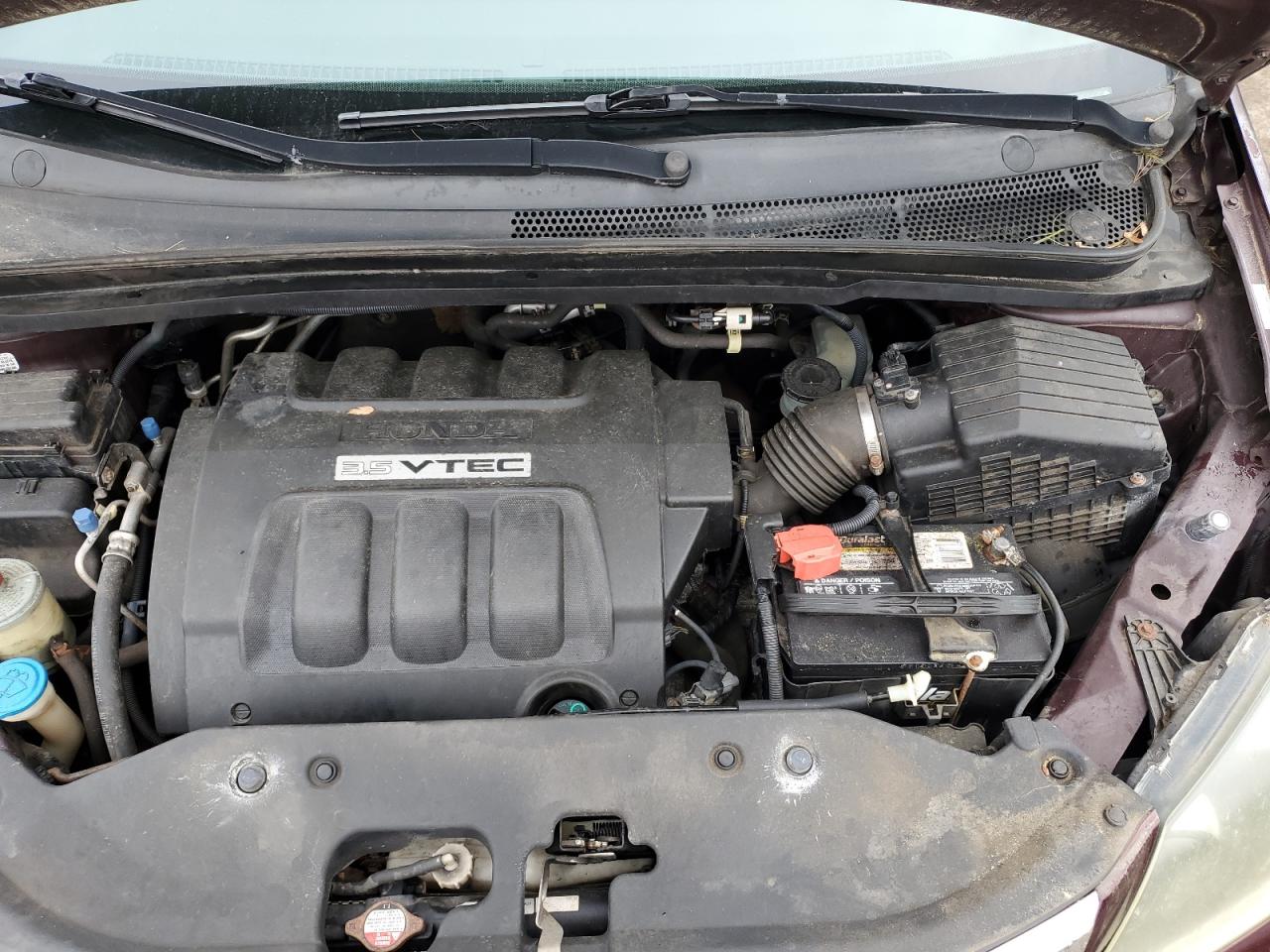 2010 Honda Odyssey - Image 12