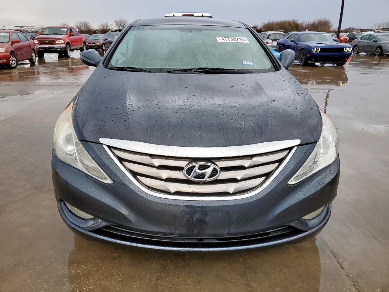 2011 Hyundai Sonata - Image 5