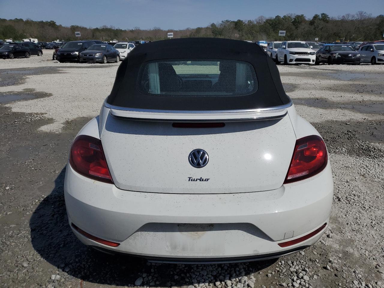 2019 Volkswagen Beetle S VIN: 3VW5DAAT5KM508065 Lot: 48452825