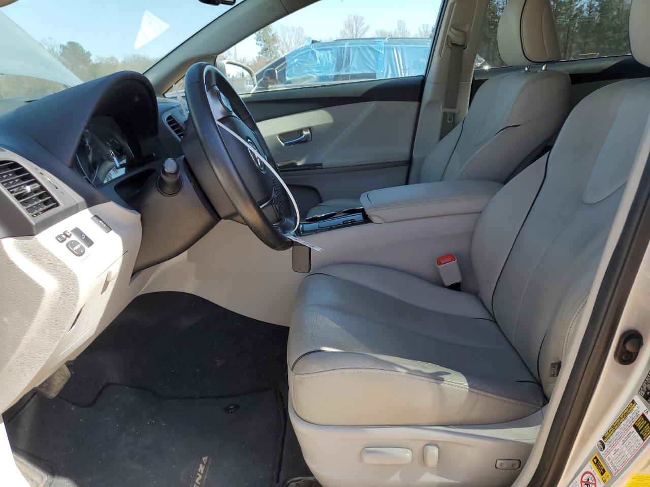 2015 Toyota Venza - Image 7