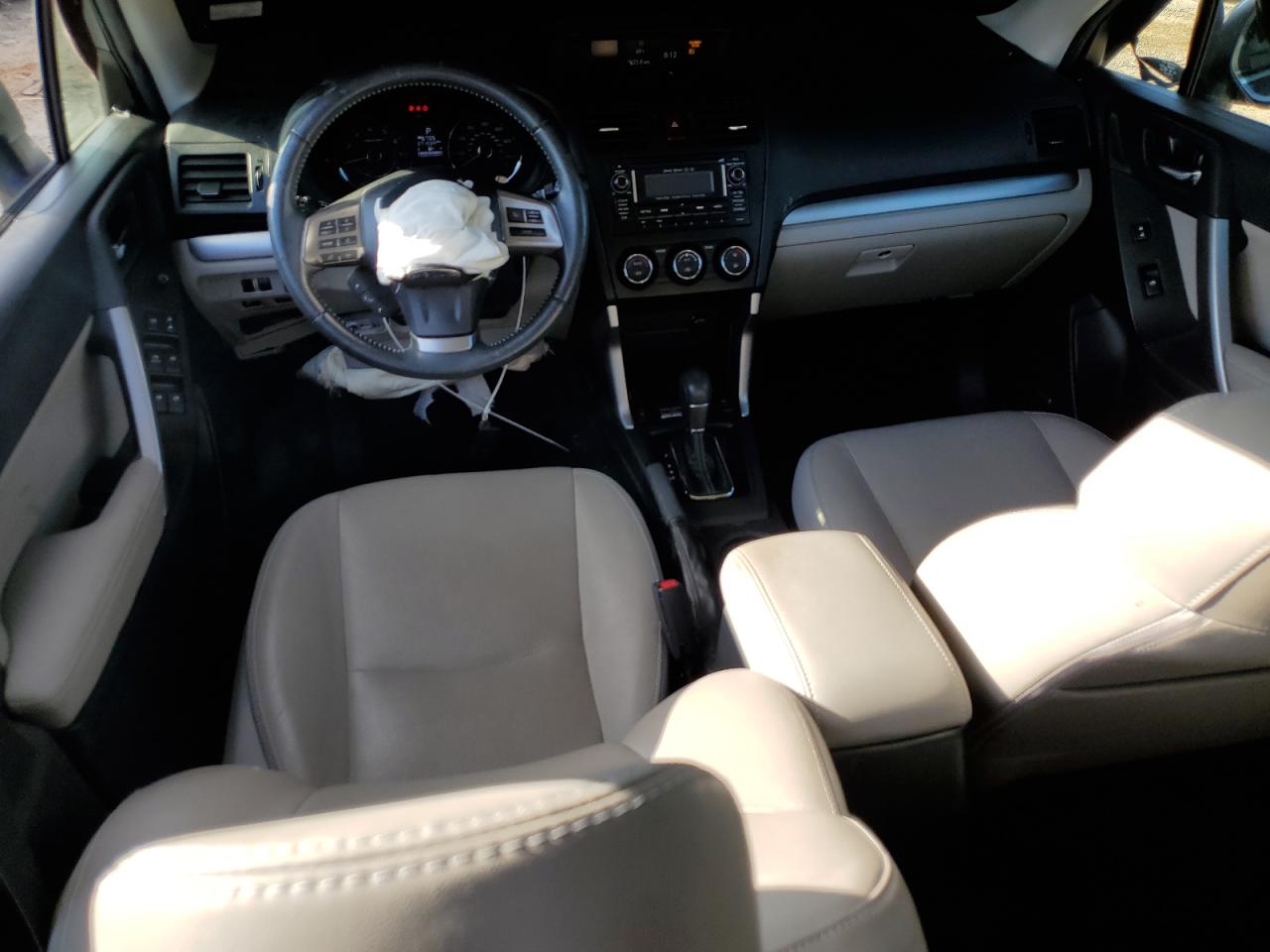 2015 Subaru Forester - Image 8