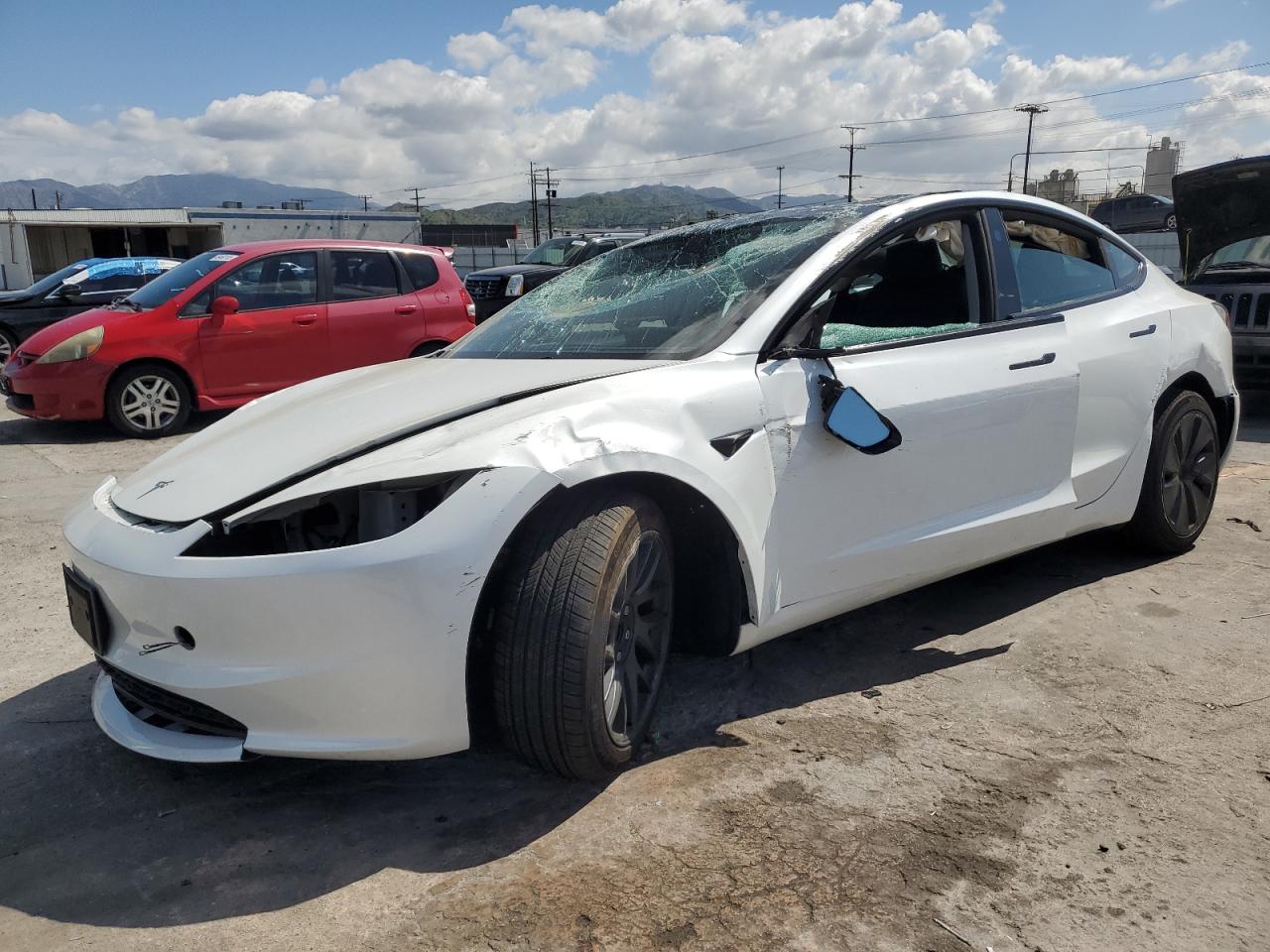 2024 Tesla Model 3 de vânzare în Sun Valley, CA - All Over