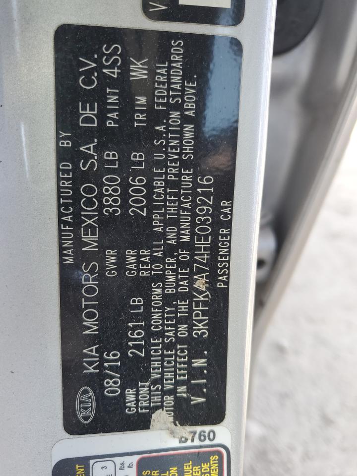 2017 Kia Forte - Image 13