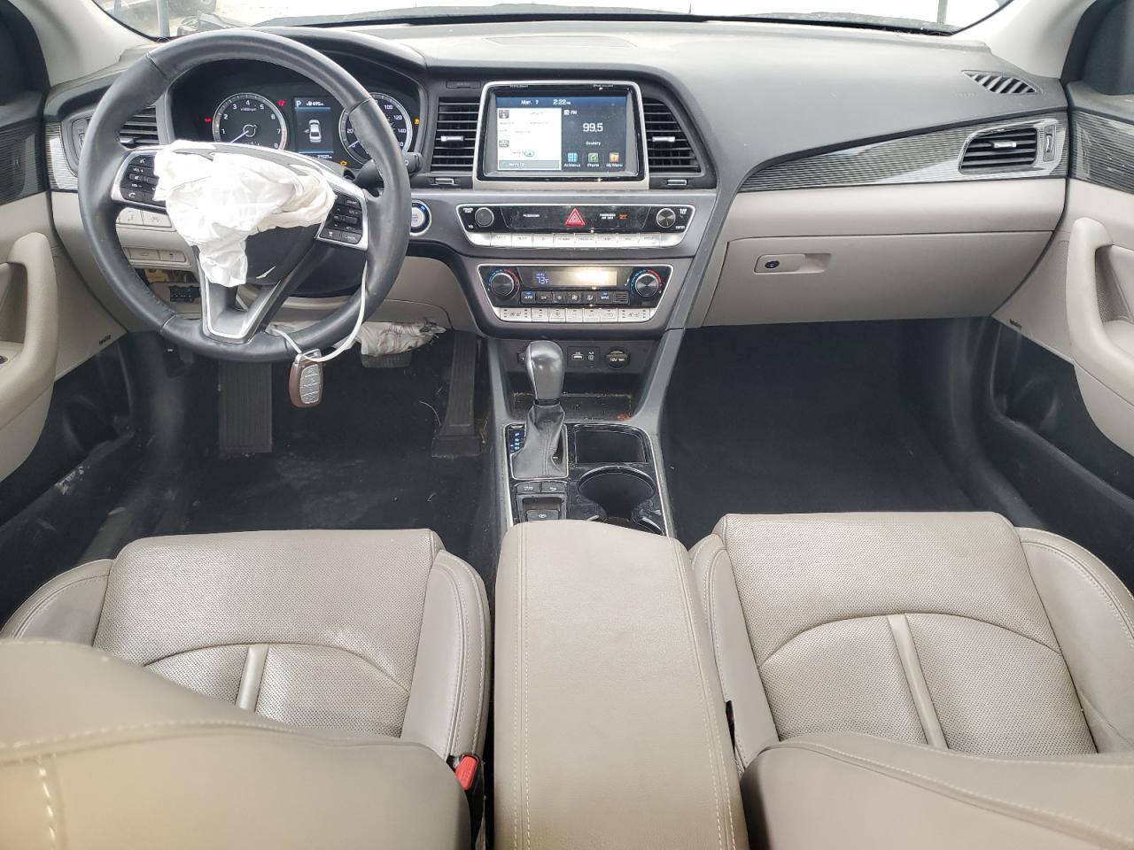 2018 Hyundai Sonata - Image 8