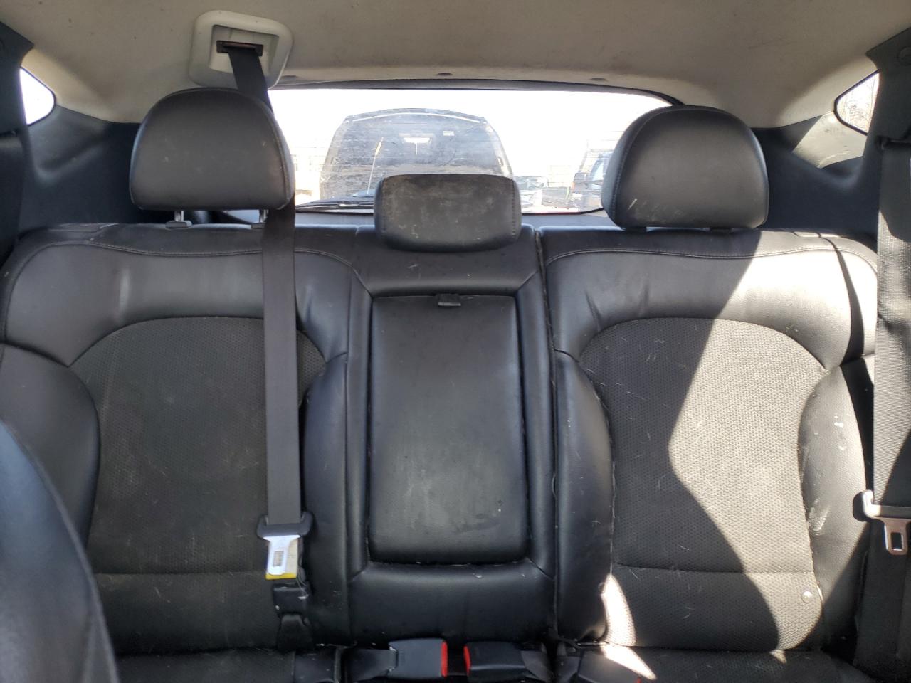 2015 Hyundai Tucson - Image 10