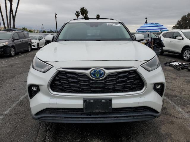  TOYOTA HIGHLANDER 2022 Белы