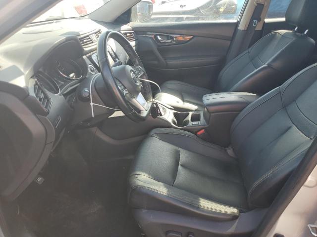  NISSAN ROGUE 2017 Серебристый