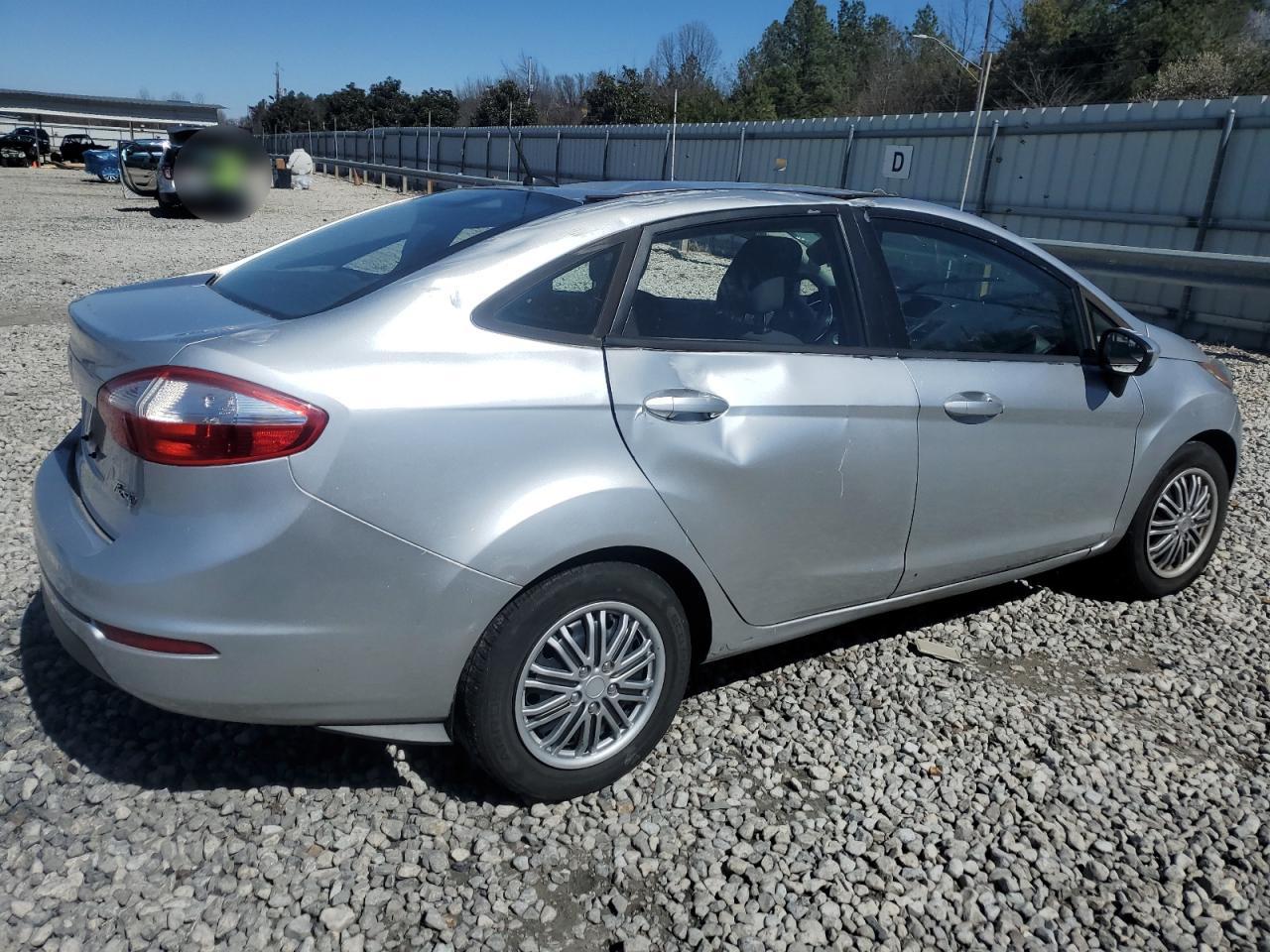 2014 Ford Fiesta - Image 3
