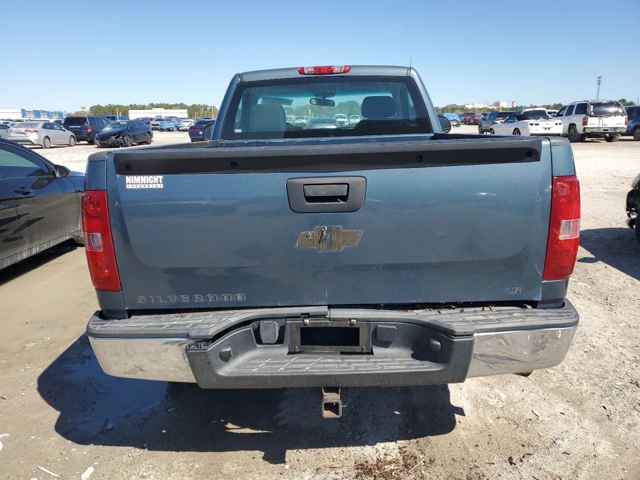 2011 Chevrolet Silverado - Image 6
