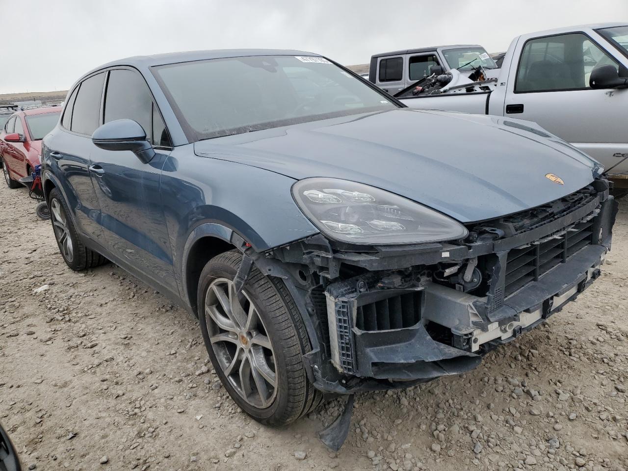 2019 Porsche Cayenne - Image 4