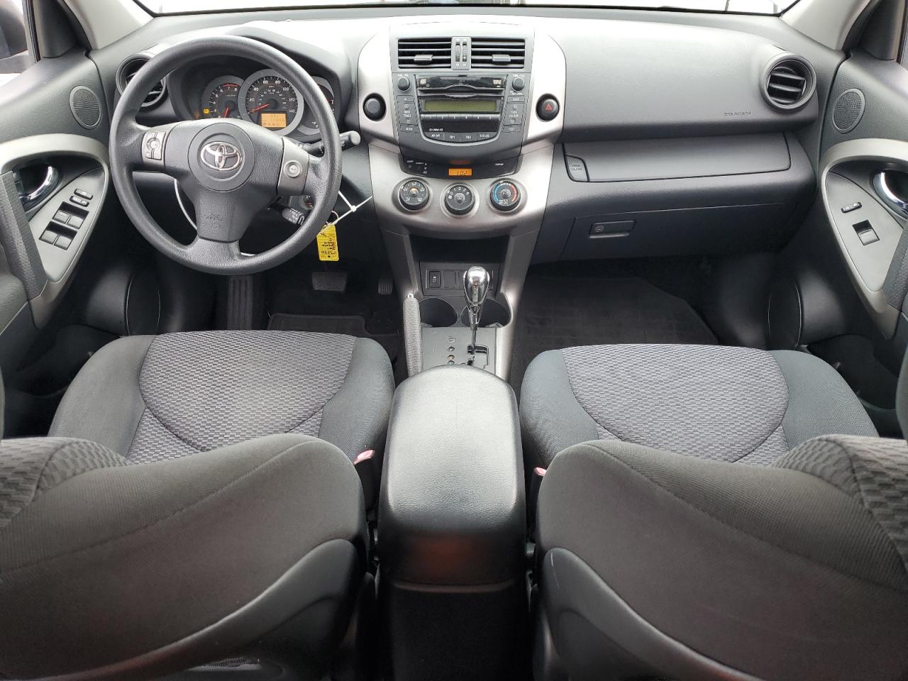 2011 Toyota RAV 4 - Image 8