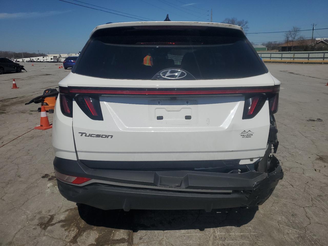 2022 Hyundai Tucson - Image 6