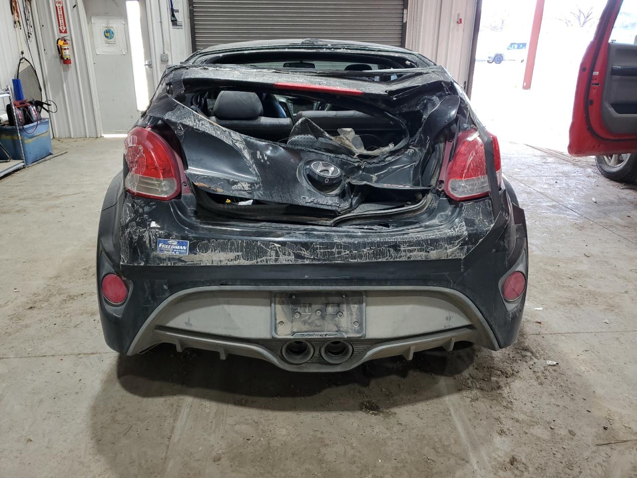2014 Hyundai Veloster - Image 6