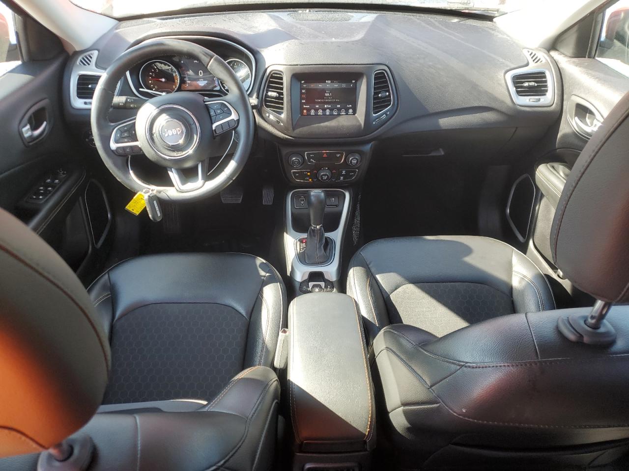 2018 Jeep Compass - Image 8