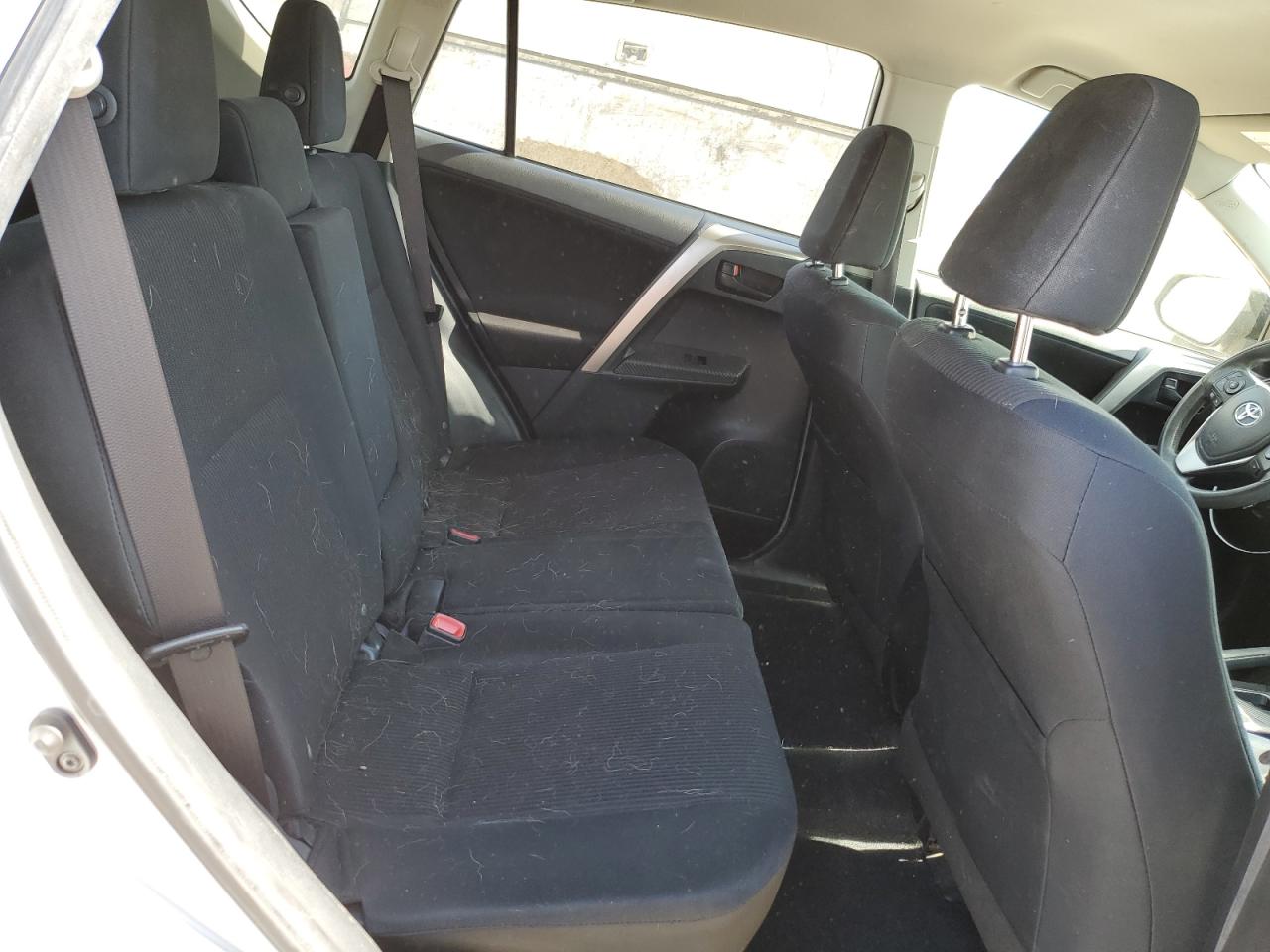 2014 Toyota RAV 4 - Image 11