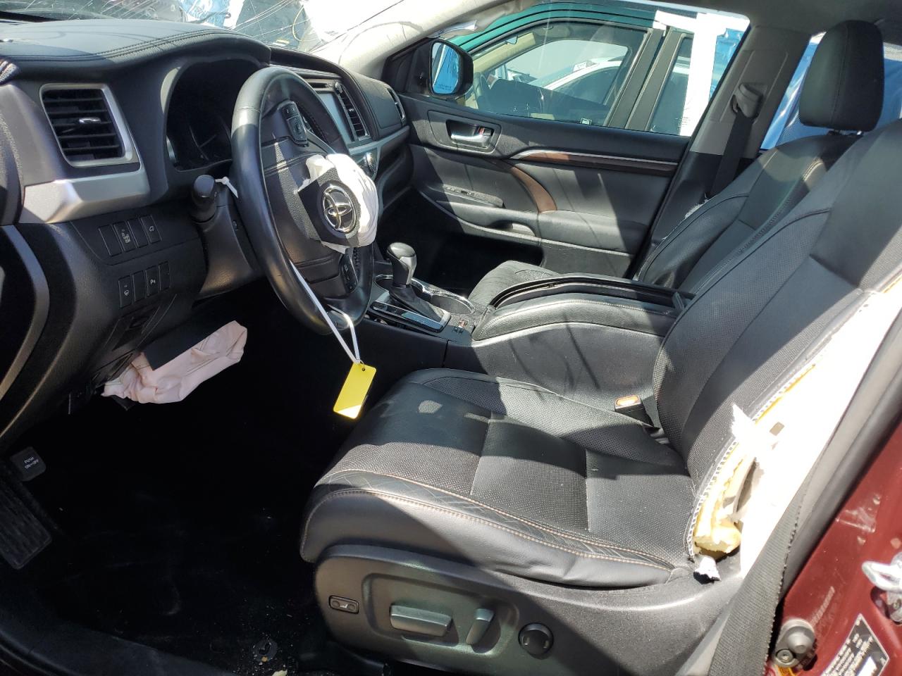 2015 Toyota Highlander - Image 7