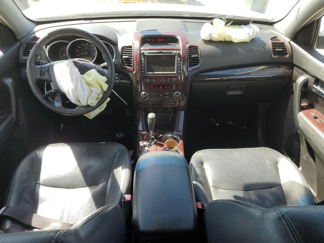 2011 Kia Sorento - Image 8