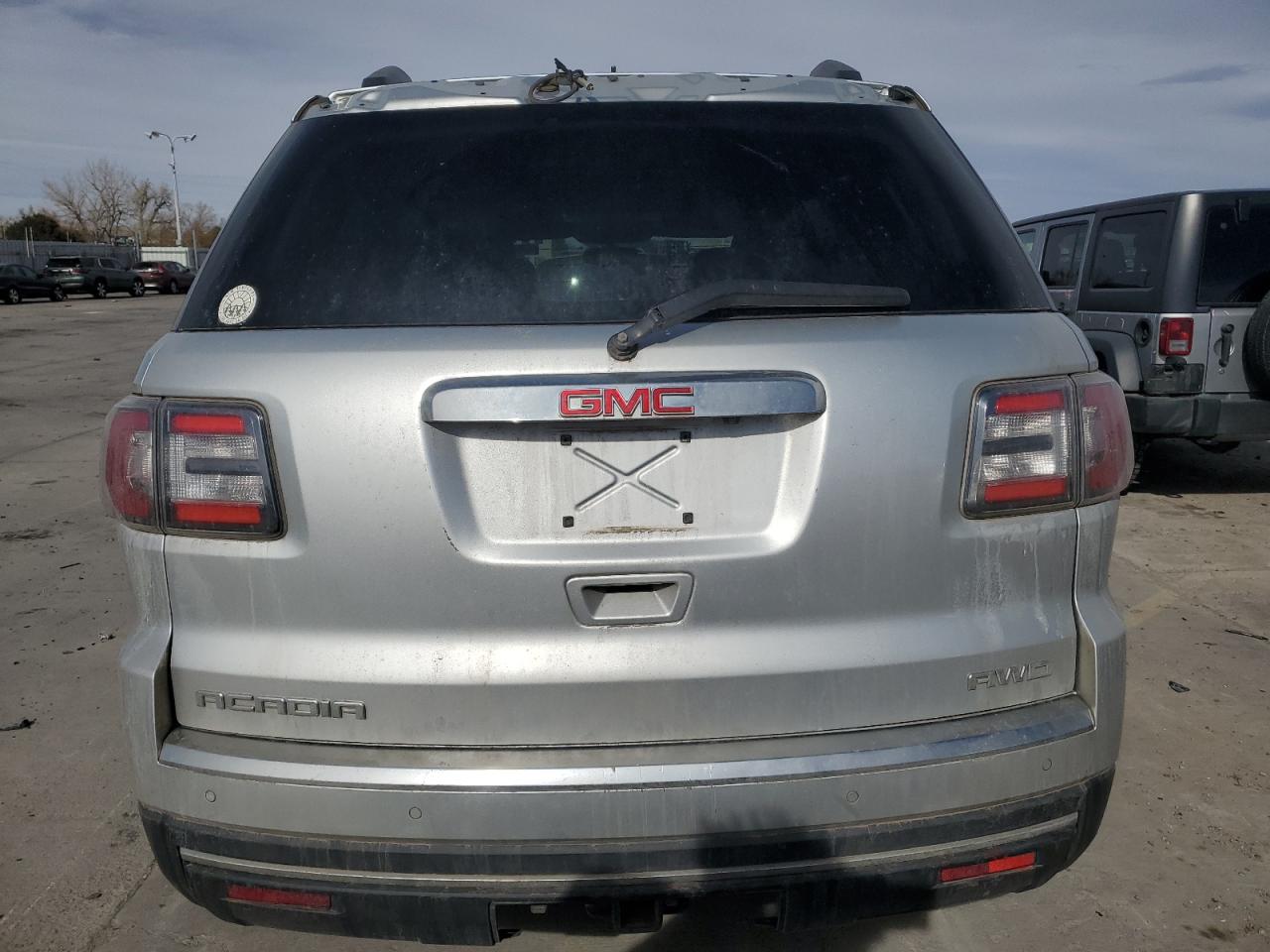 2013 GMC Acadia - Image 6