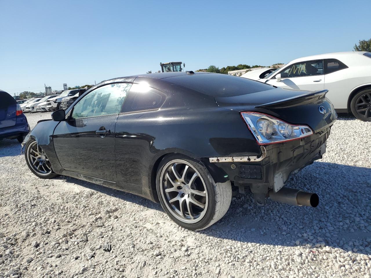 2009 Infiniti G - Image 2