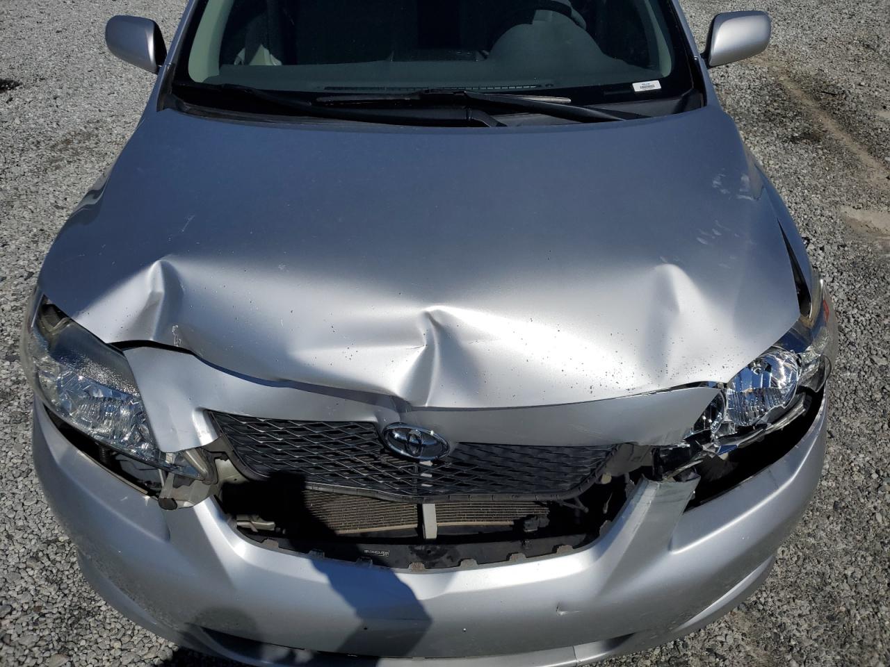 2010 Toyota Corolla - Image 11