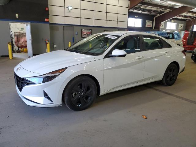  HYUNDAI ELANTRA 2023 Белы