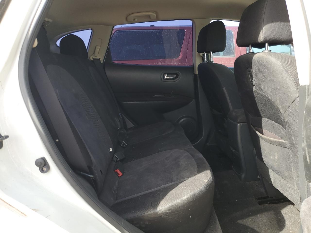 2011 Nissan Rogue - Image 11