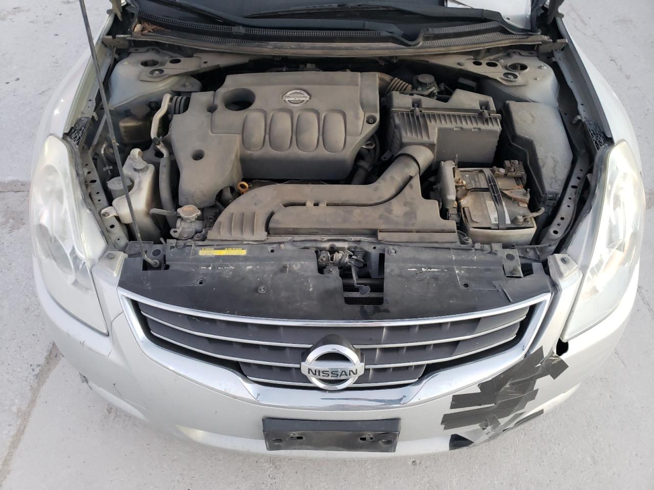 2012 Nissan Altima - Image 11