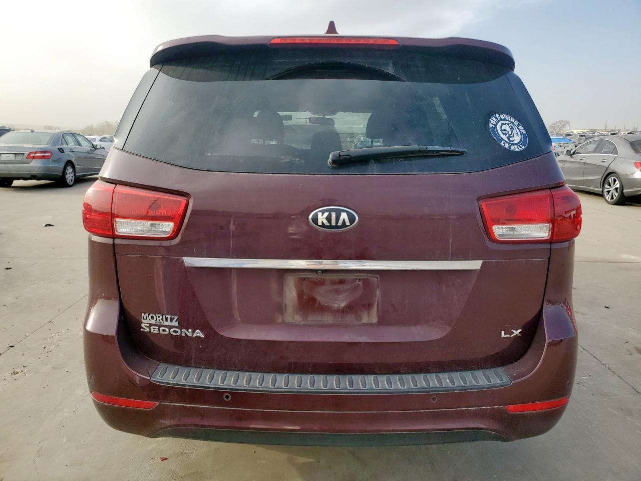 2018 Kia Sedona - Image 6