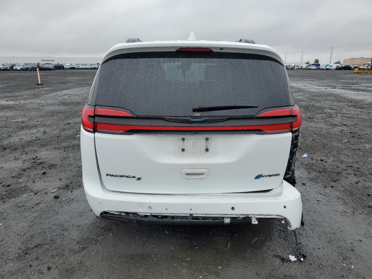2021 Chrysler Pacifica - Image 6