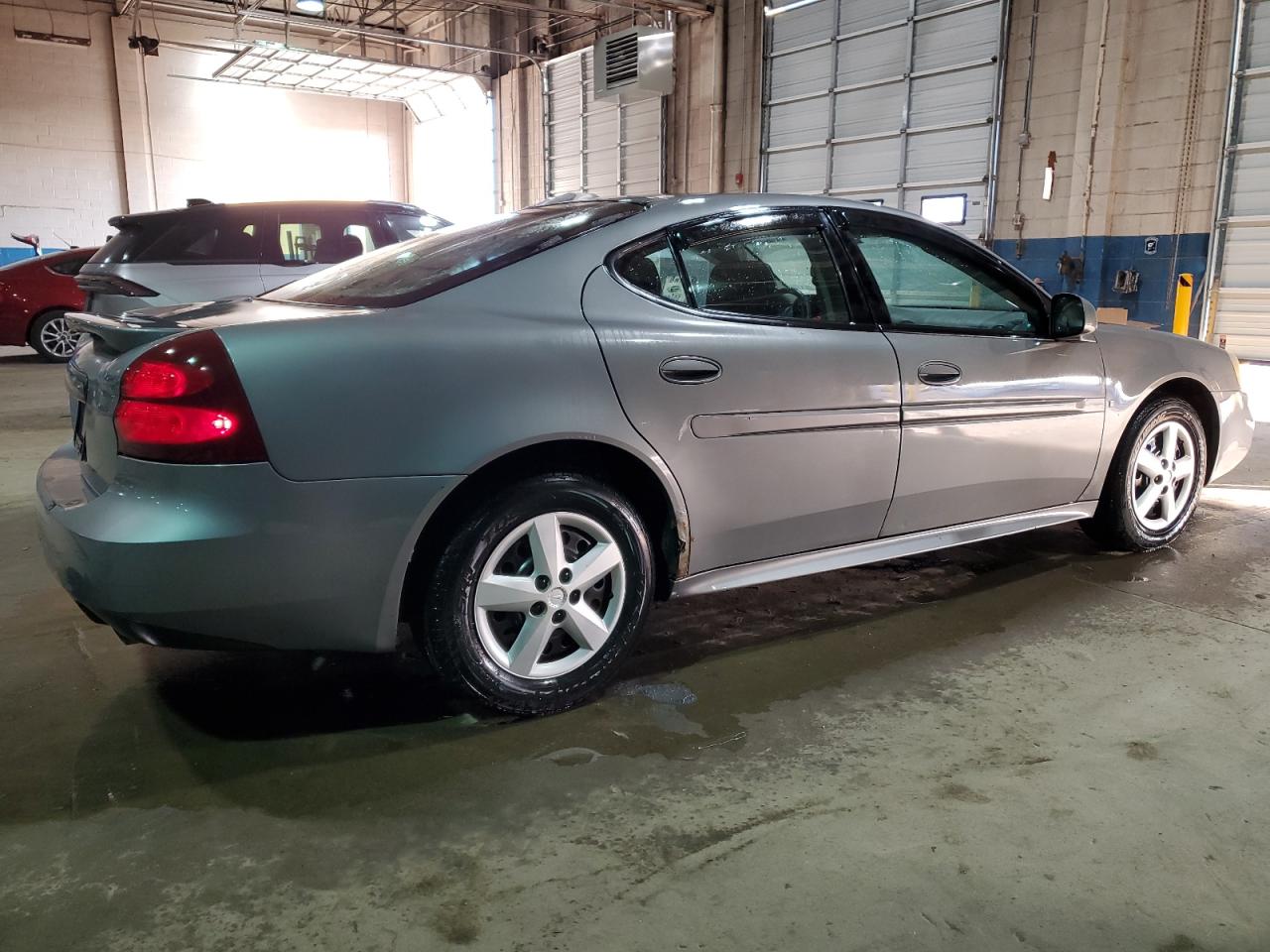 2007 Pontiac Grand Prix - Image 3