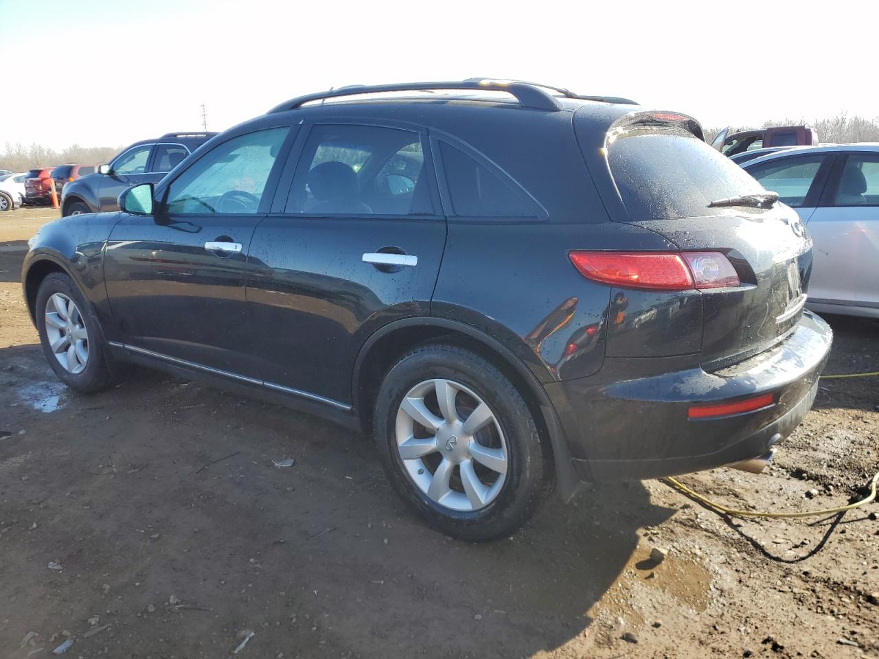 2005 Infiniti FX - Image 2