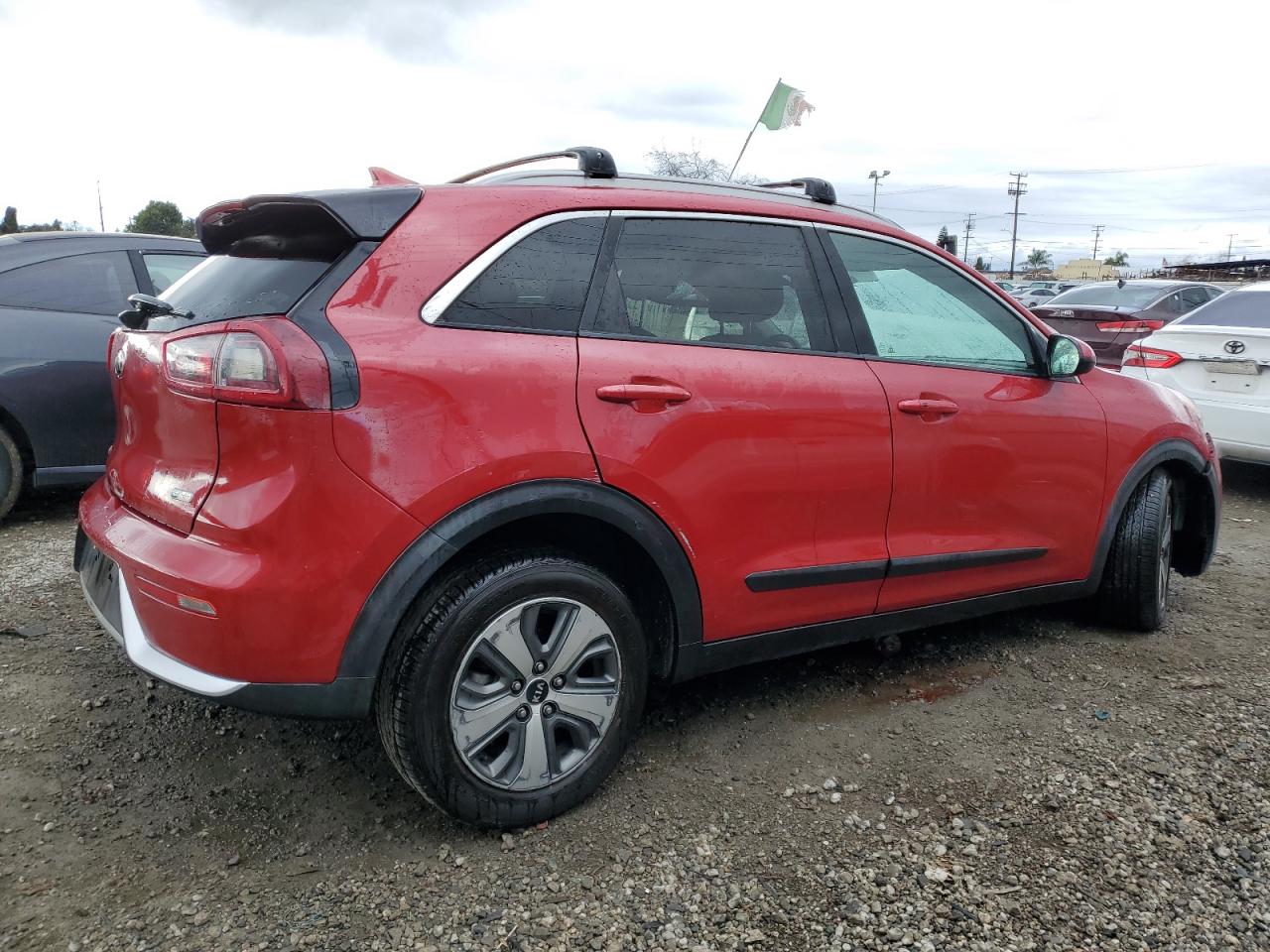2019 Kia Niro - Image 3