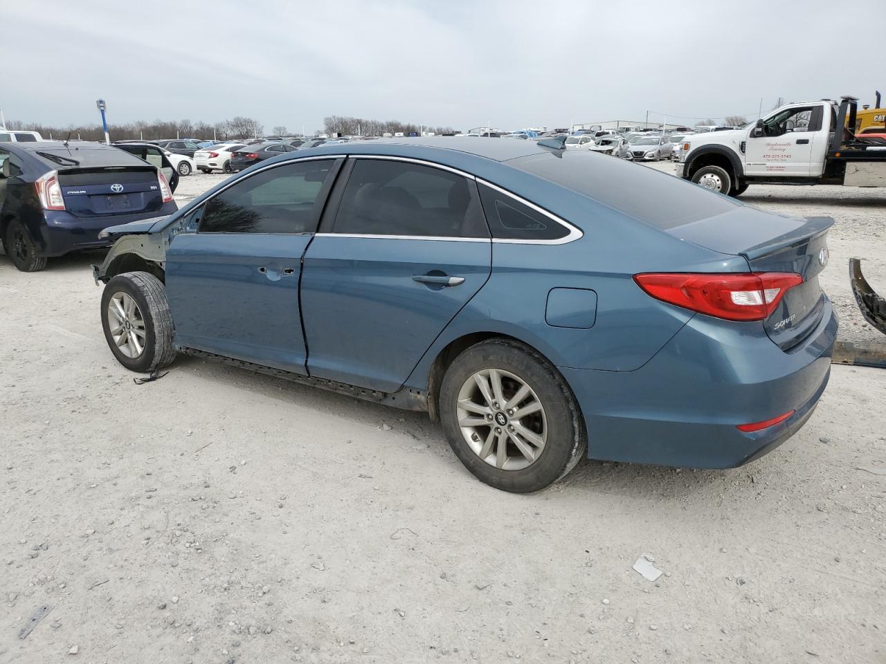 2015 Hyundai Sonata - Image 2