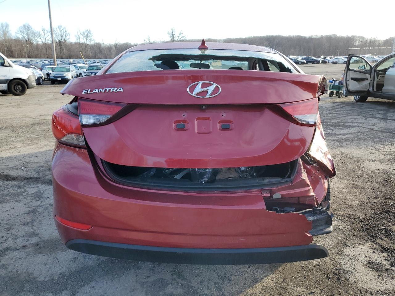 2015 Hyundai Elantra - Image 6