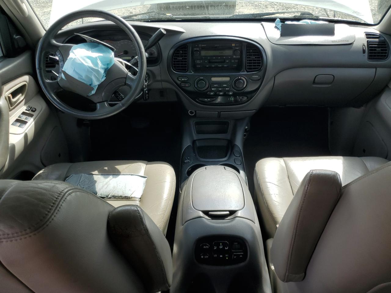 2003 Toyota Sequoia - Image 8
