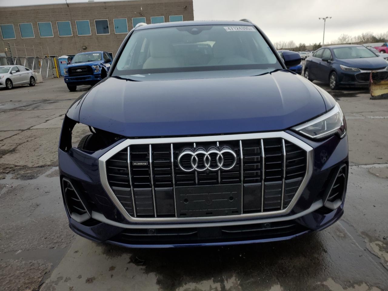 2024 Audi Q3 - Image 5