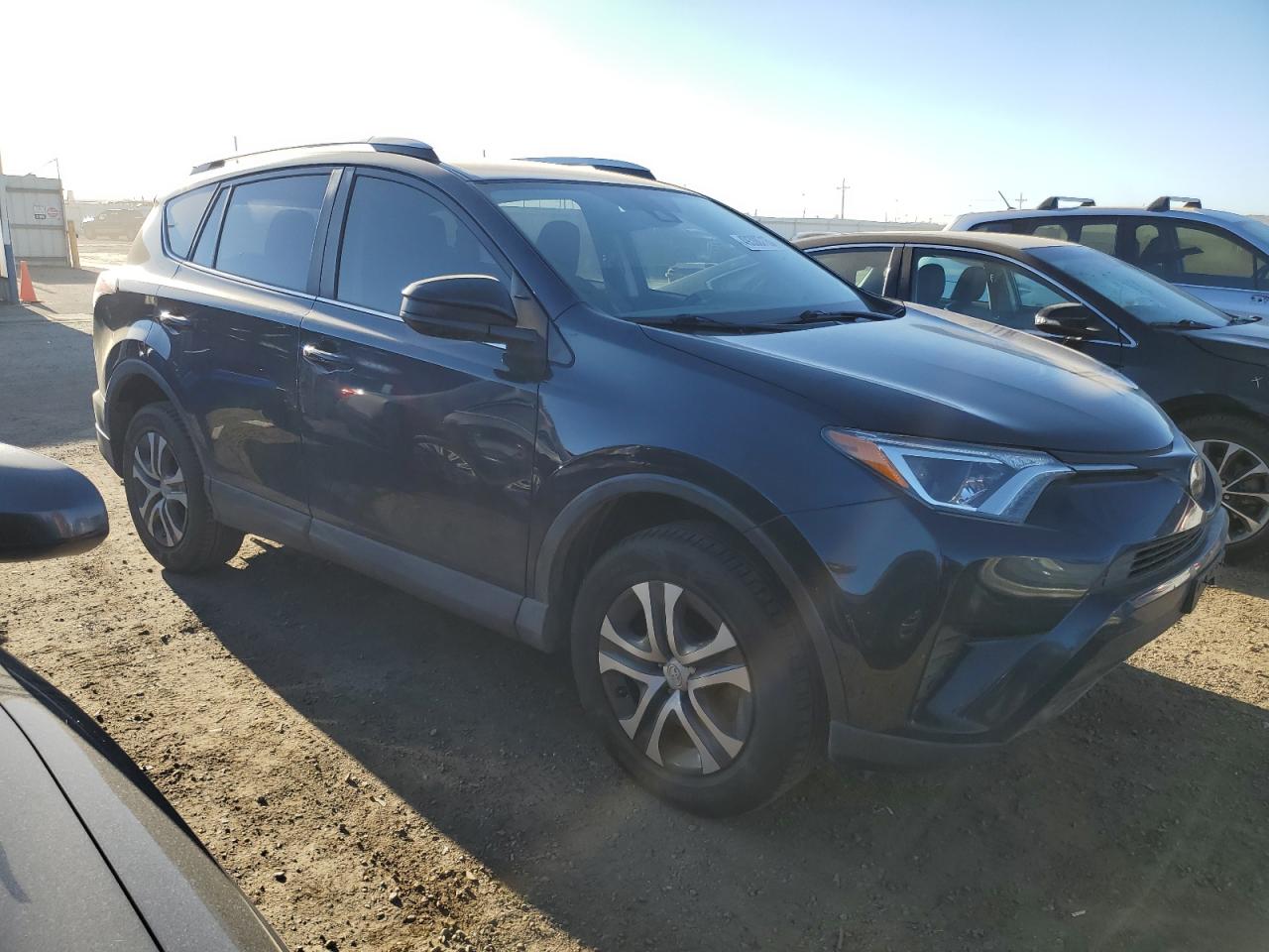 2017 Toyota RAV 4 - Image 4