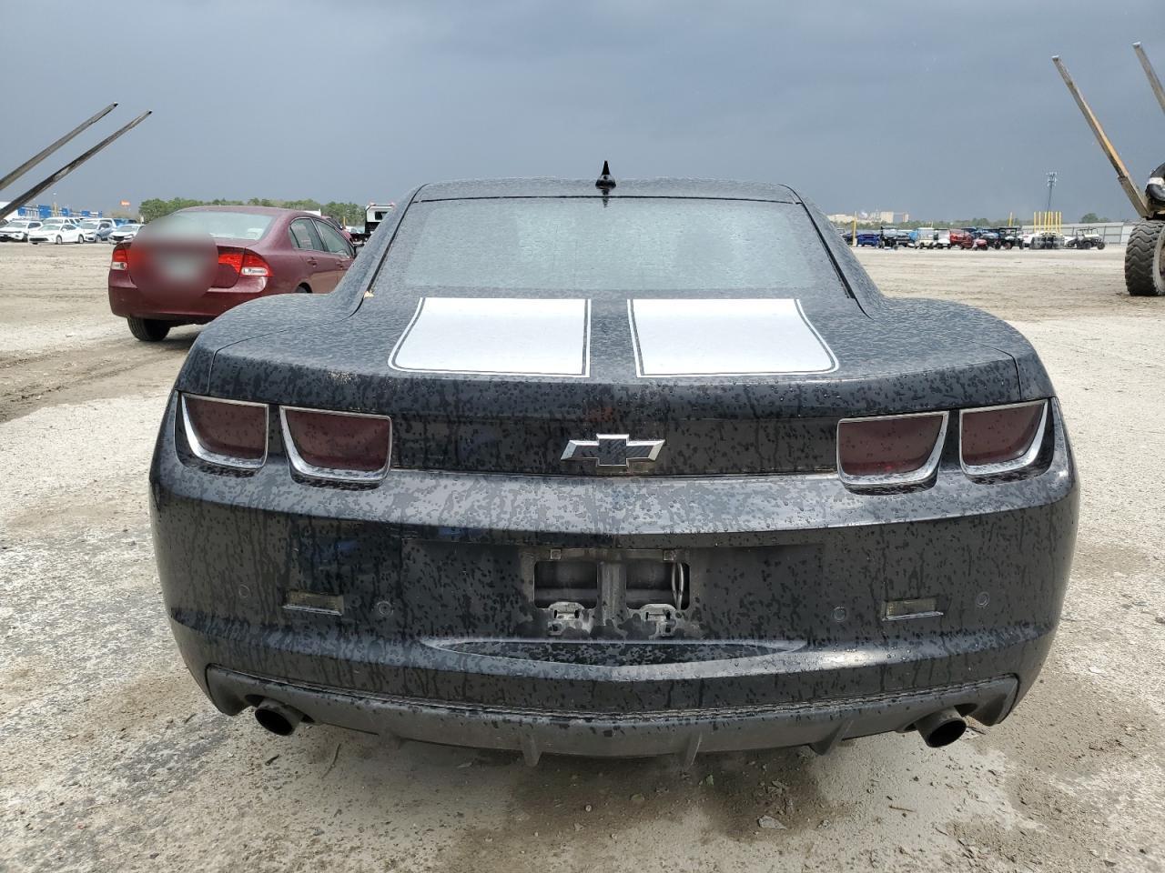 2011 Chevrolet Camaro - Image 6