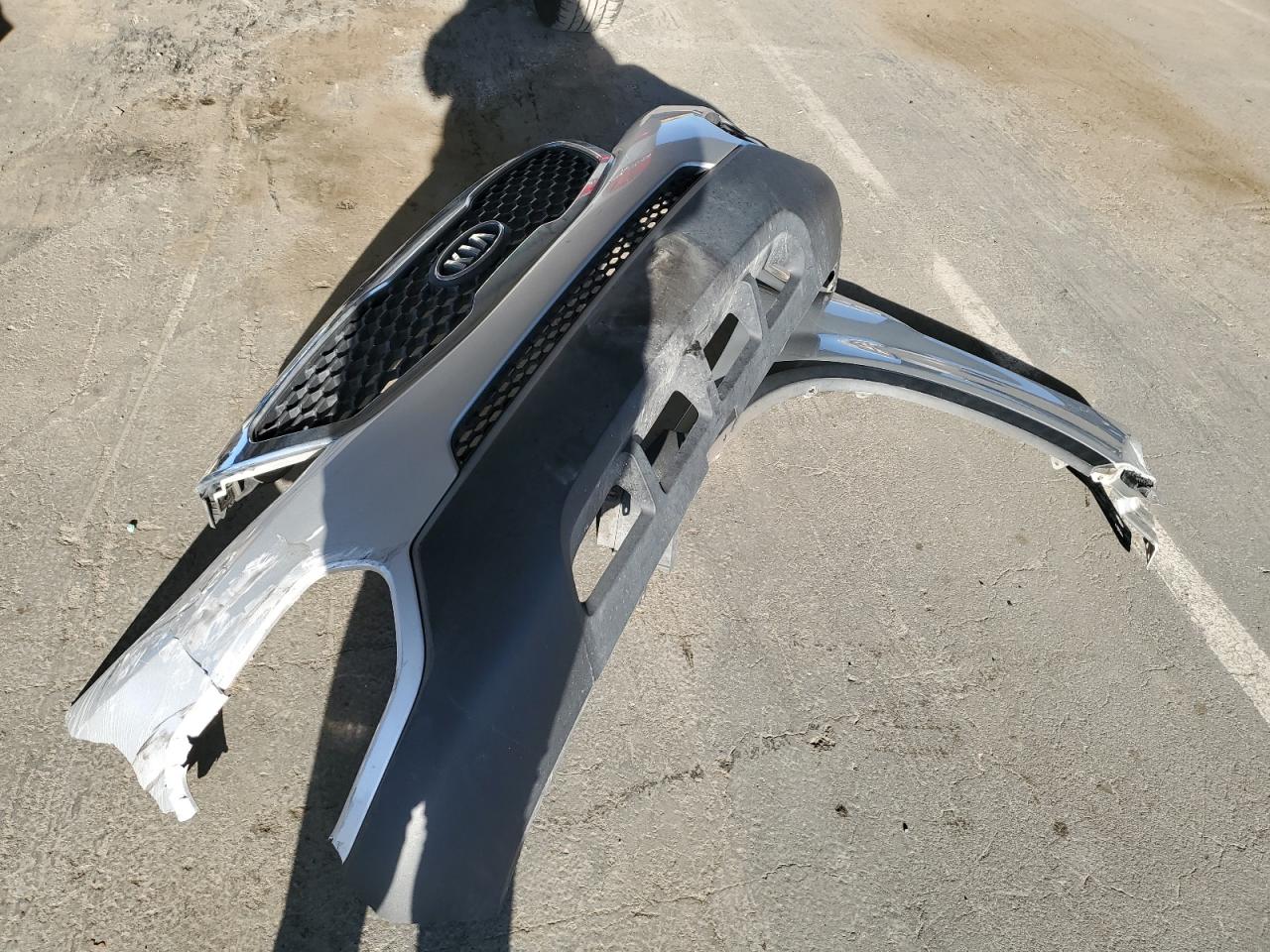 2012 Kia Sorento - Image 13