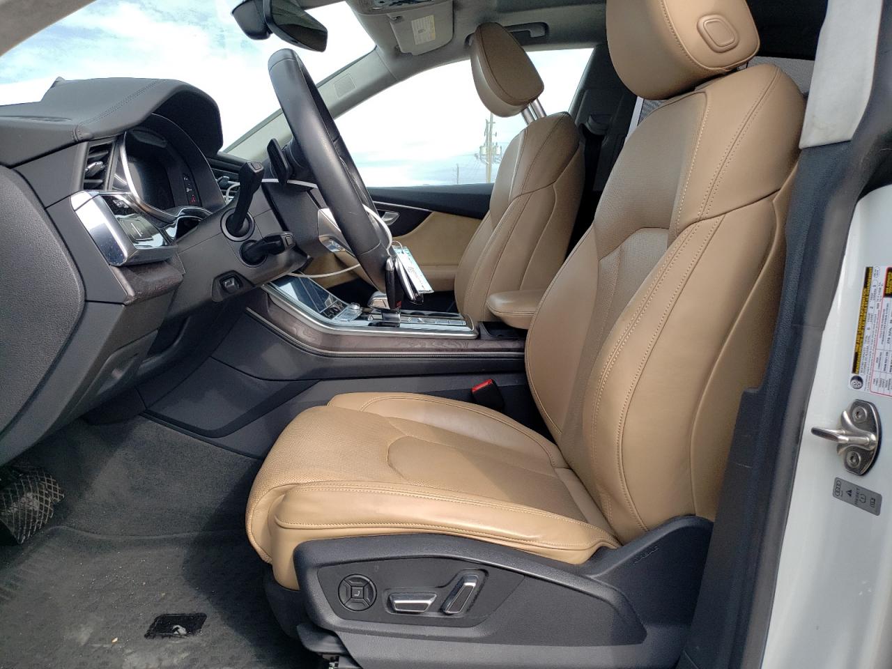 2019 Audi Q8 - Image 7