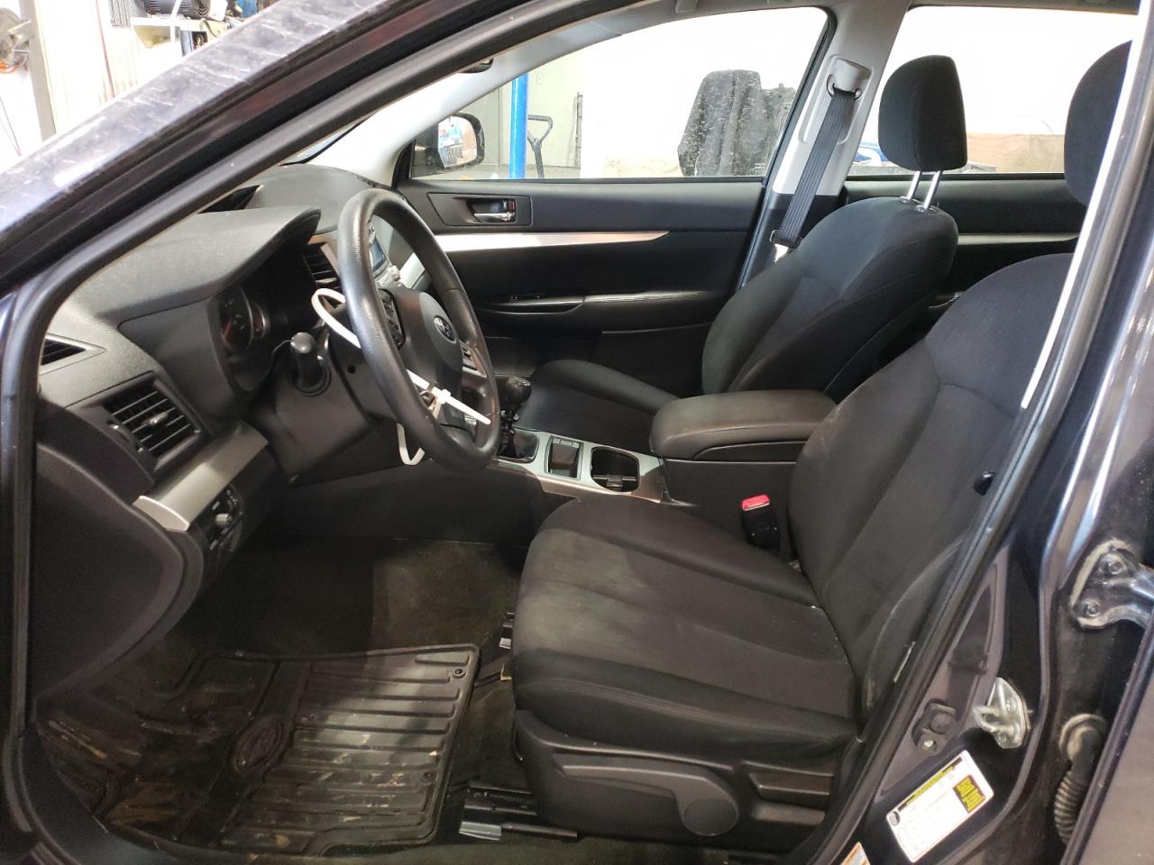 2013 Subaru Outback - Image 7