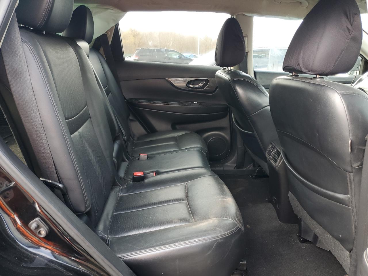 2014 Nissan Rogue - Image 12