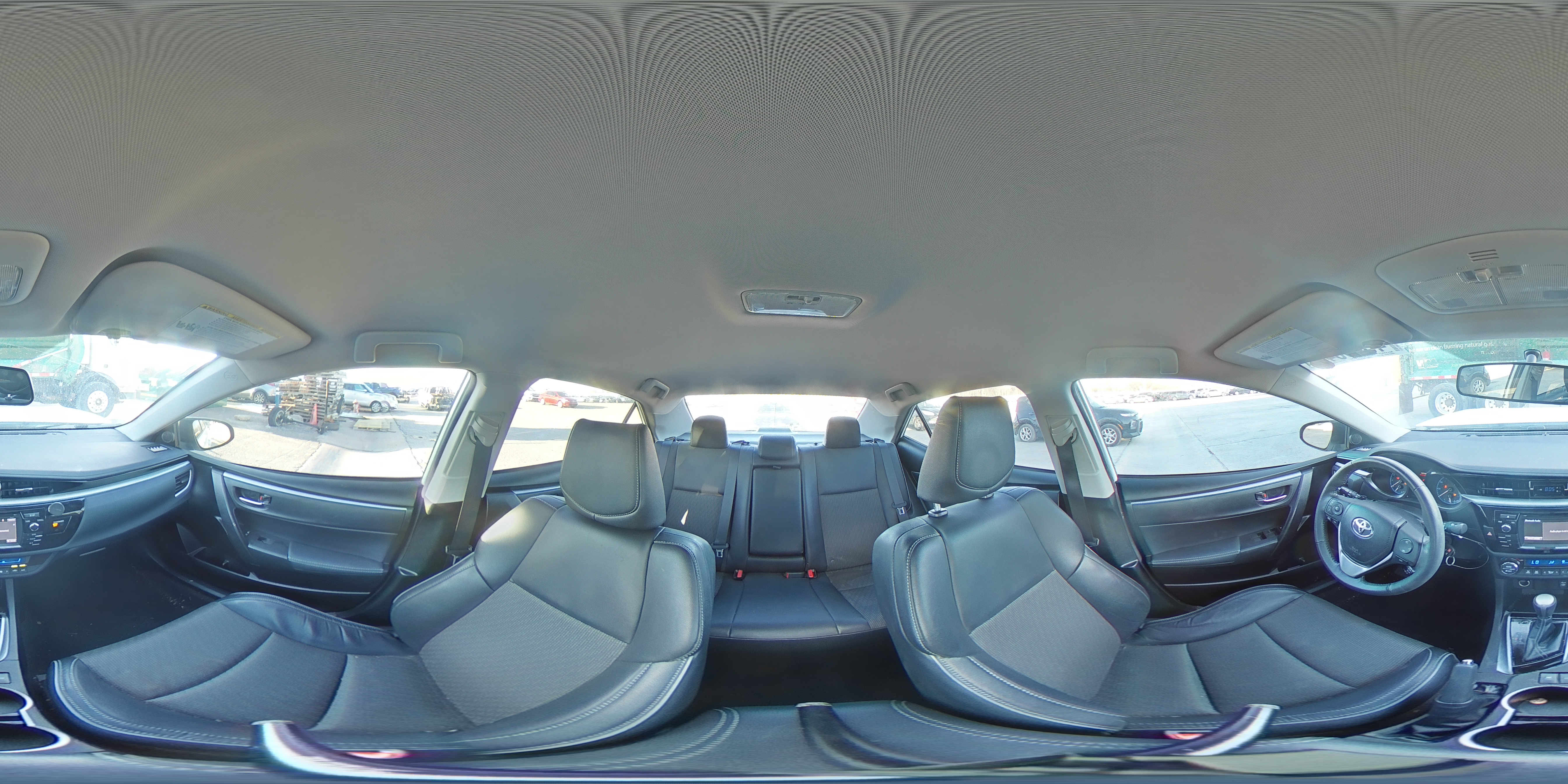 2016 Toyota Corolla - Image 13