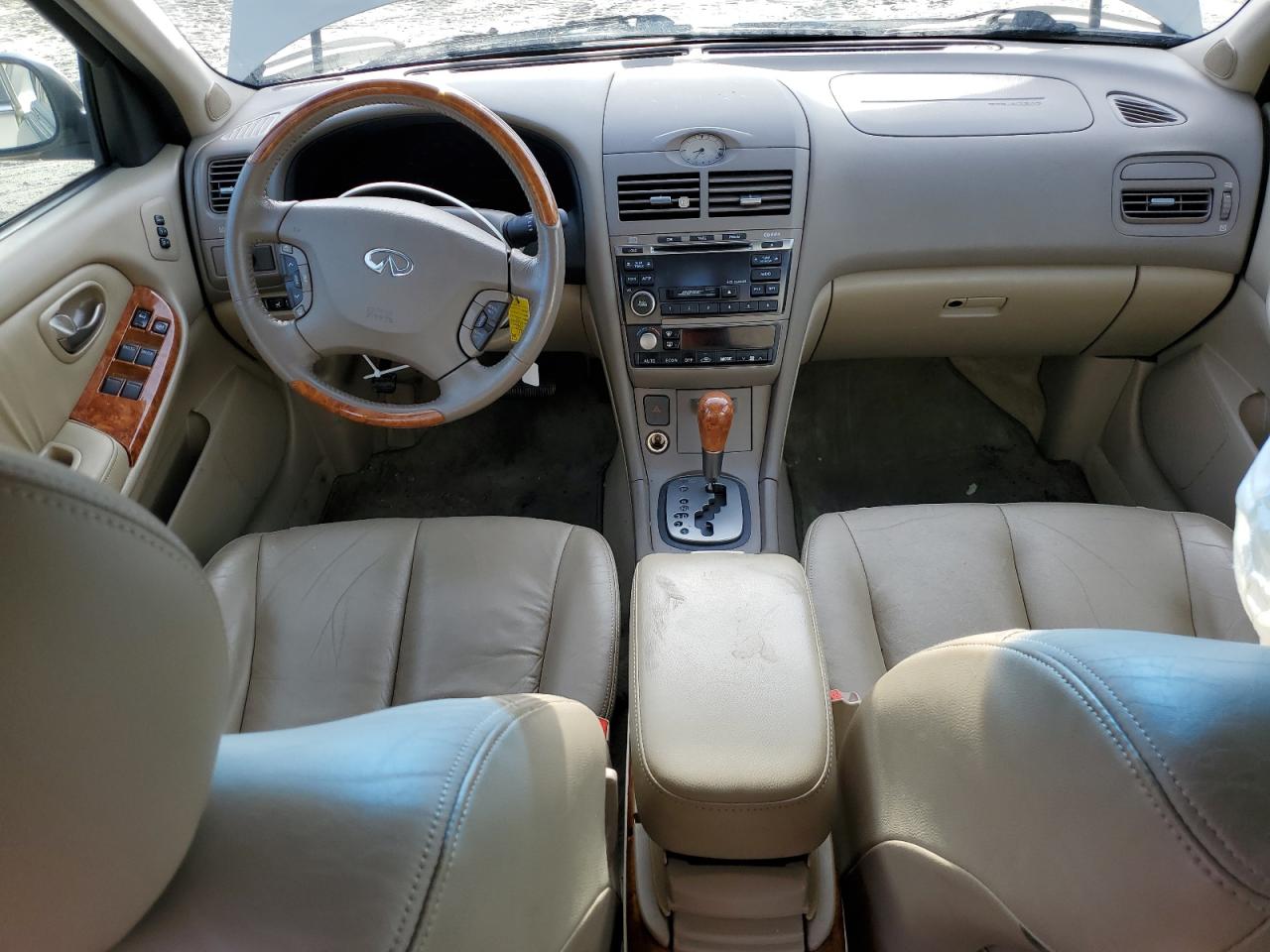2002 Infiniti I - Image 8