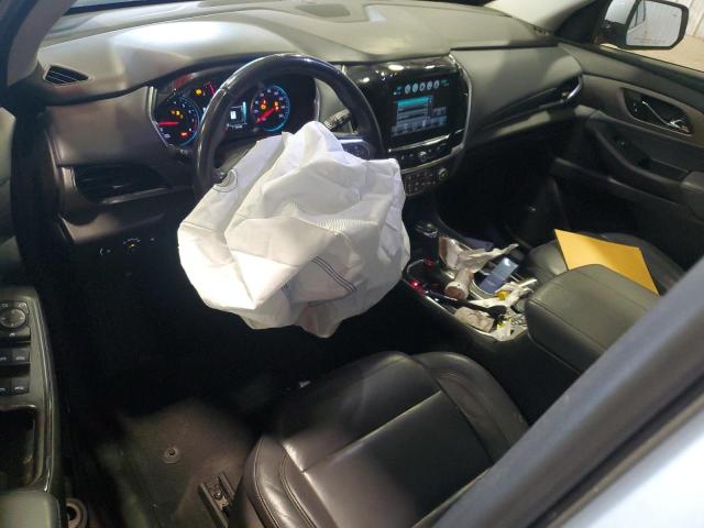  CHEVROLET TRAVERSE 2019 Srebrny